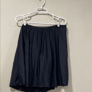 Hilor Black Swim Skirt With Shorts. Size 22.